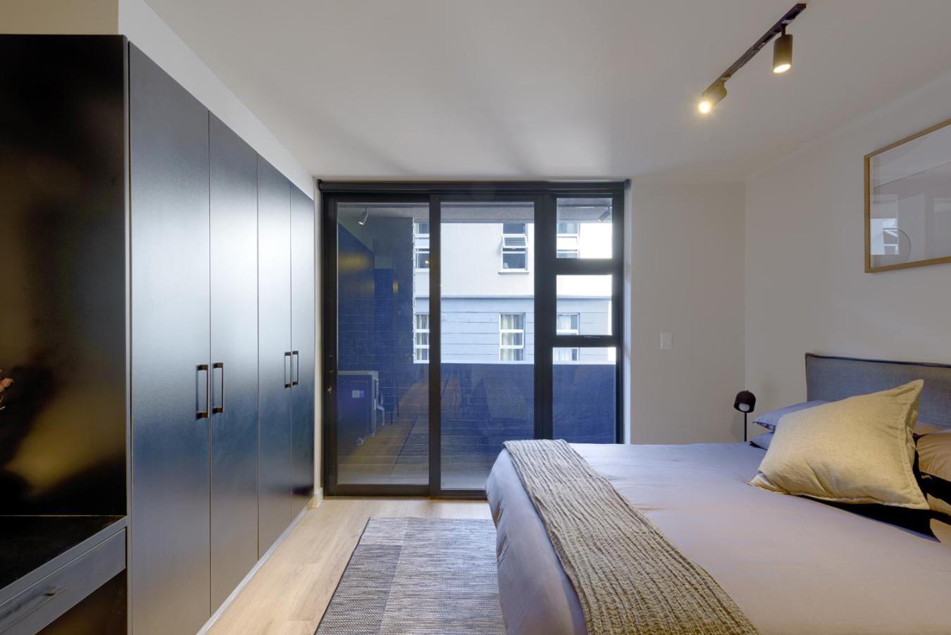 Urban Comfort At 1 Bed In City Centre With Pool Kapské Město Exteriér fotografie